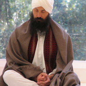 Sadhana Singh, Roma. Insegnante di Kundalini Yoga dedica gran parte del suo tempo alla formazione di insegnanti e formatori. Autore di 7 libri. Ricopre in questo Teacher Training la funzione di lead trainer